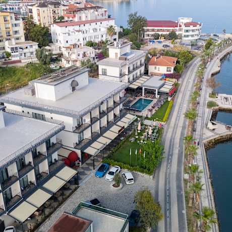 Roseira Mar-inn Luxury